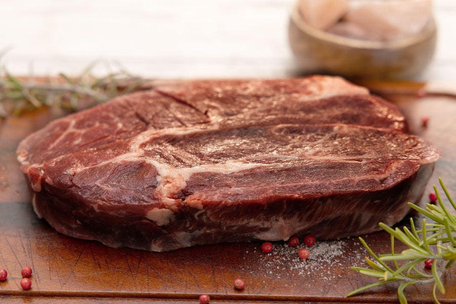 スペイン産牛肉肩ロース